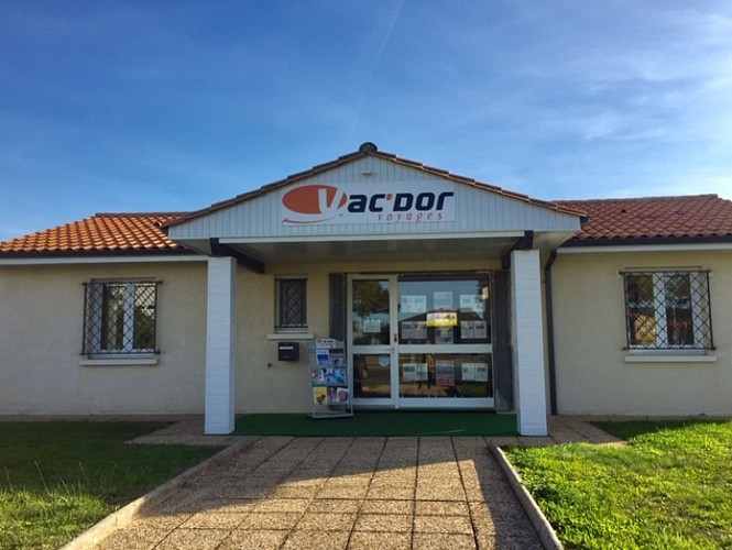 Facade-vac-d-or