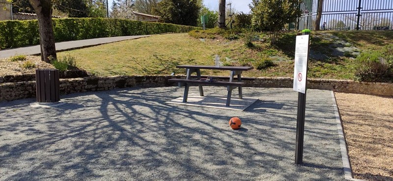 Aire-de-jeux-Bourg-Copier