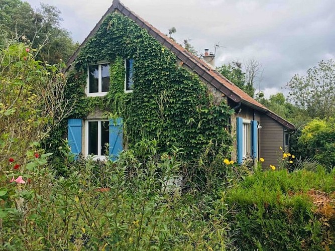 COUCY-LE-CHÂTEAU-AUFFRIQUE - Meublé - Les Marronniers06