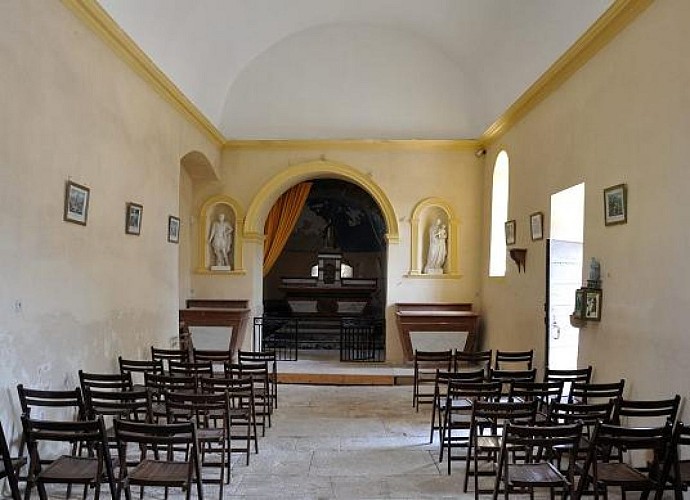 Donzy-le-Pertuis : nef