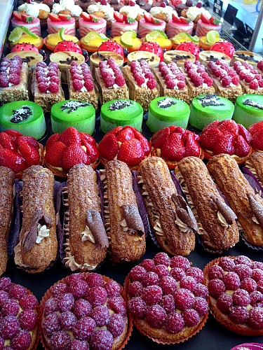 Eclairs et tartelettes