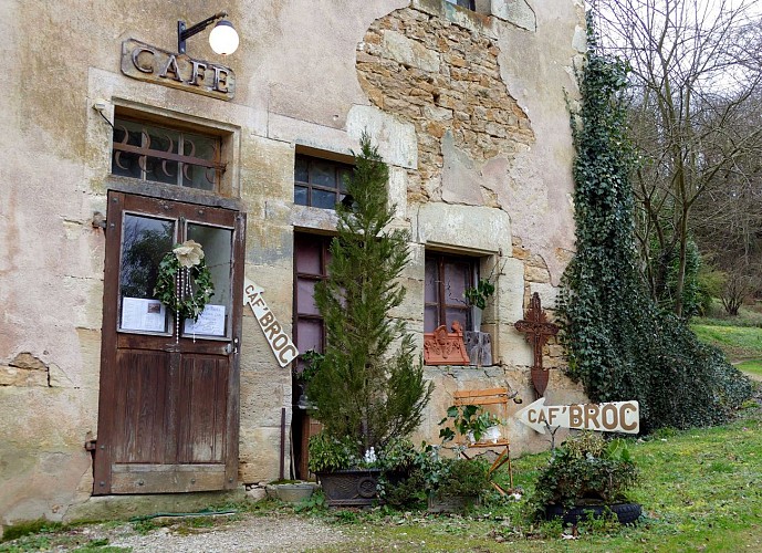 CAFÉ BROCANTE DU CHÂTEAU DE COLOMBIER