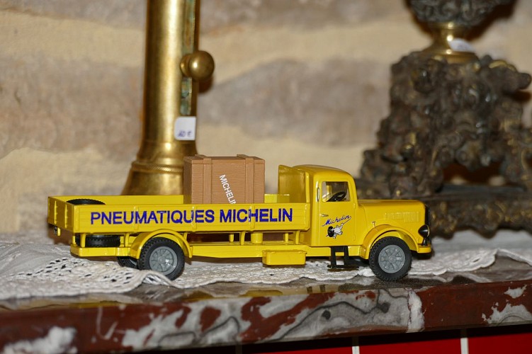 CAFÉ BROCANTE DU CHÂTEAU DE COLOMBIER