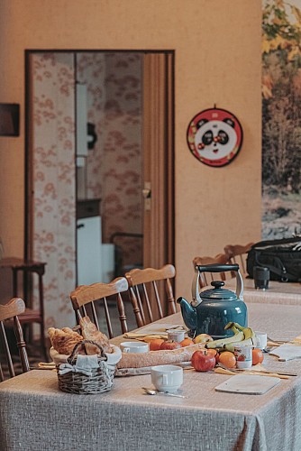 Salle à manger à La Sautizelle à Fourbechies