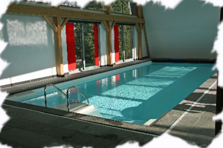 Hostellerie du Gahy-piscine