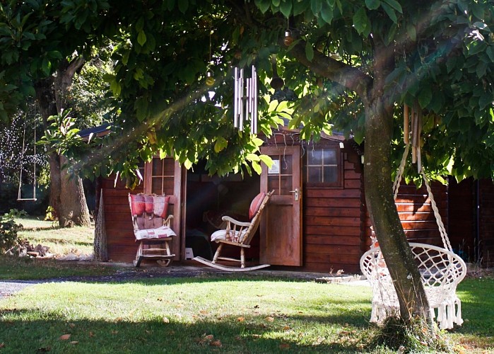 Garten die ferienunterkunft Le Château de Frankie in Erquelinnes