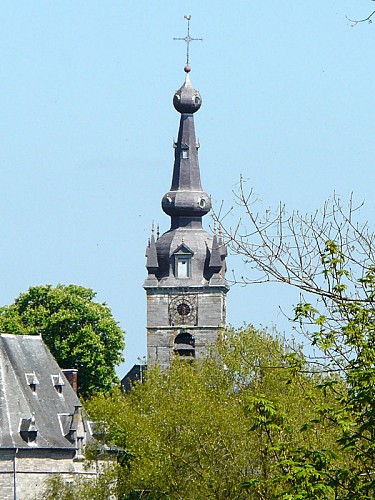 Clocher de la Collégiale Saints Pierre et Paul à Chimay