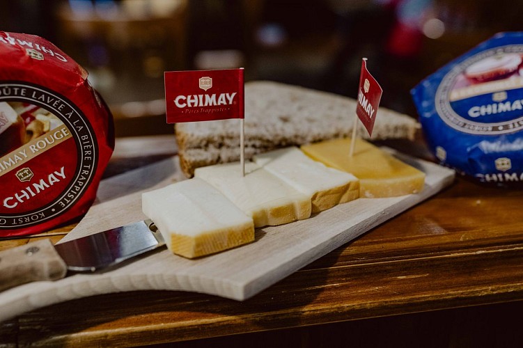 Chimay cheese board at l'Espace Chimay Boutique