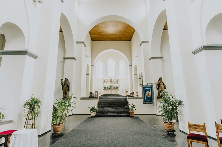 Stiftskirche Saint-Ursmer in Lobbes