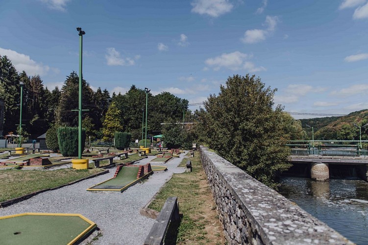 Mini-Golf de l'Abbaye d'Aulne à Thuin