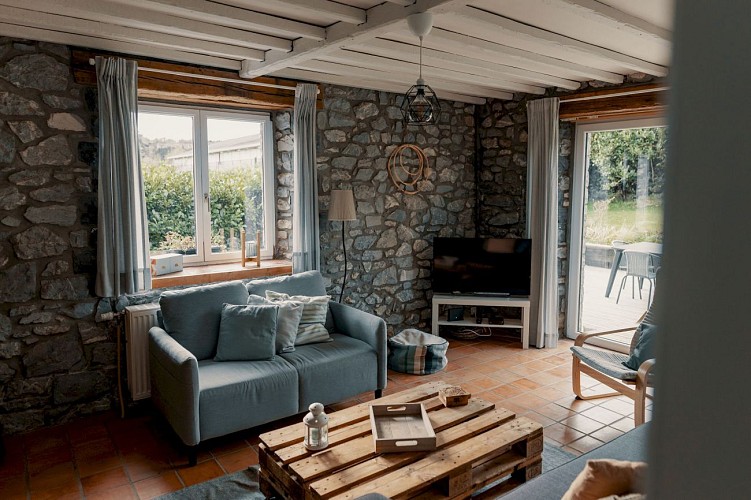 Living room of the cottage La Petite Maison in Soulme