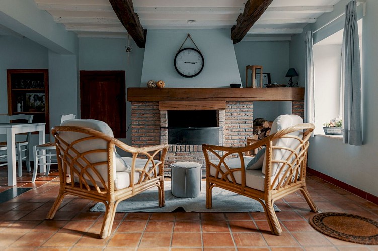 Living room of the cottage La Petite Maison in Soulme