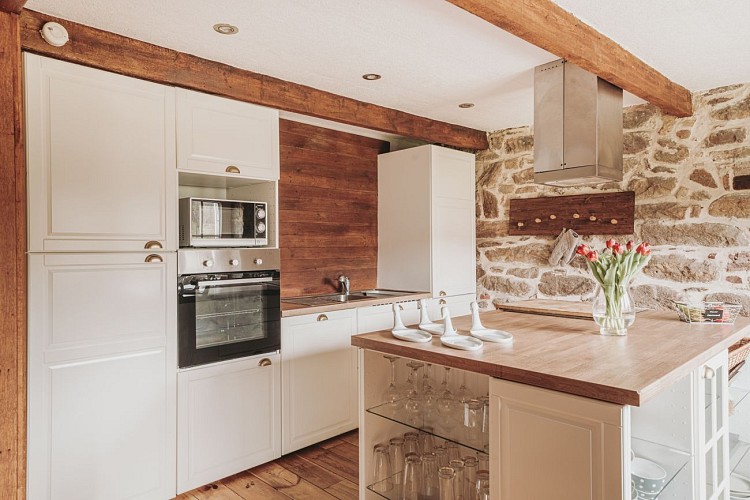 Kitchen at gîte la Mazerine