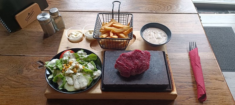 481770632_1126920512563961_2748638825175539865_n