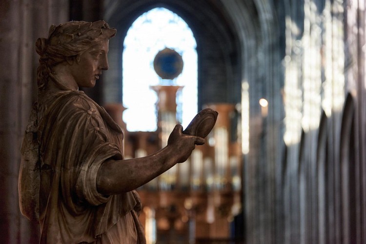 Collégiale Sainte-Waudru