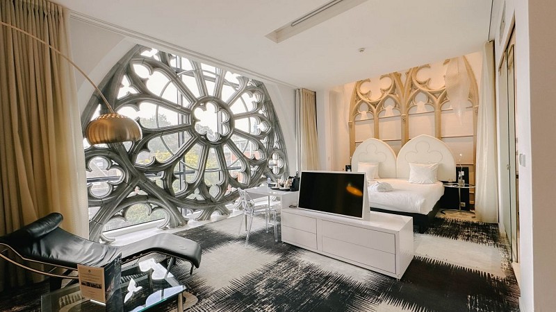 20240823_153214698_iOS-1