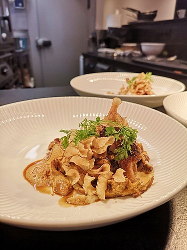 397413804_1087617032367471_6381452659674310217_n