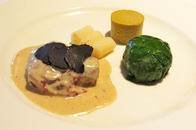 161234_eugenieaemilie-plat_5