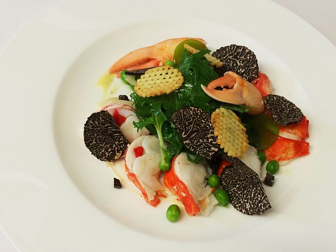 161230_eugenieaemilie-plat_1