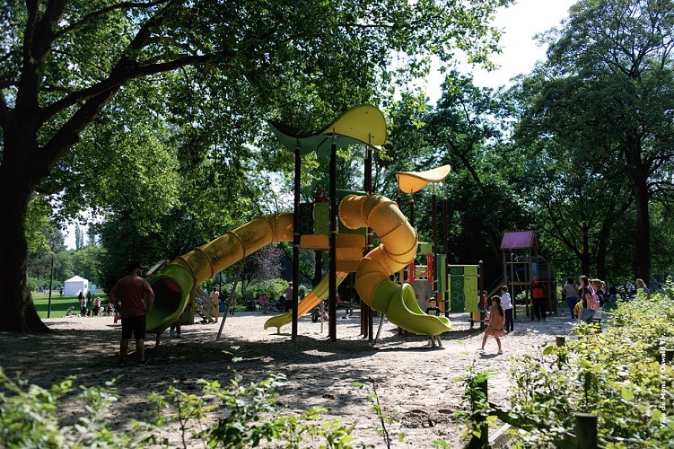 Aire de jeux - Parc de Jemappes 2024-08-25 8