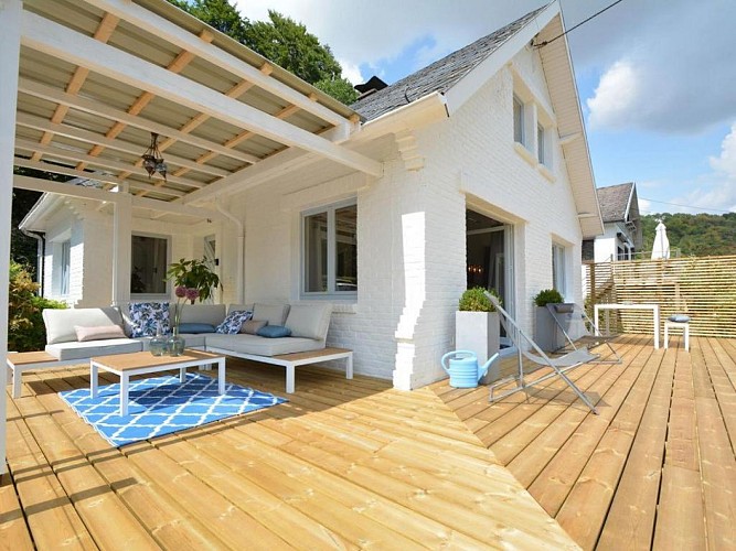 VillaWaulsort1-hastiere