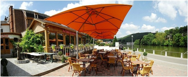 Vallee-cachemire-profondeville-terrasse