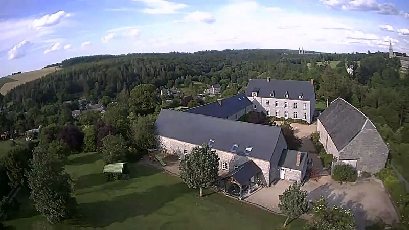 GitedelaCour-Maredret1