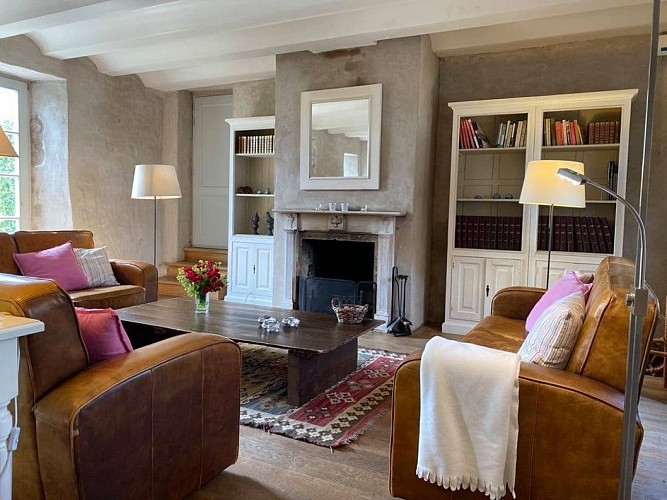 130251220_1081693578935433_6049154009639845106_n