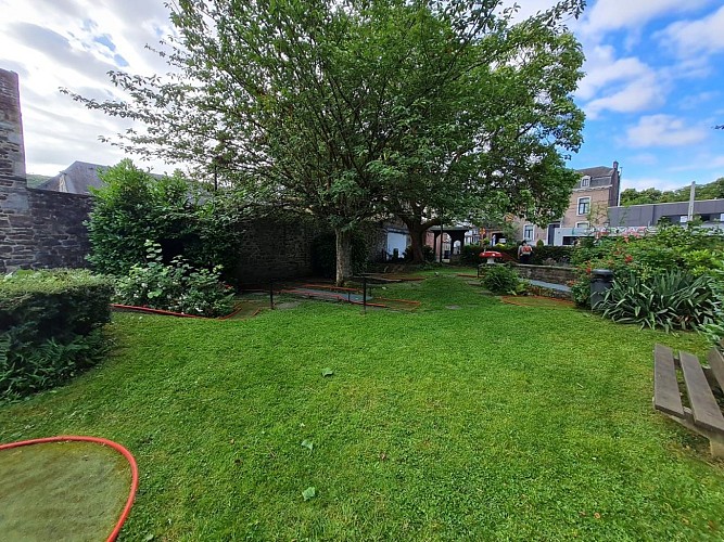 Mini golf - Commune de Profondeville (3)