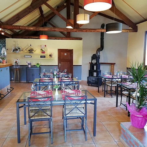 La-planche-des-saveurs-restaurant-anseremme-1