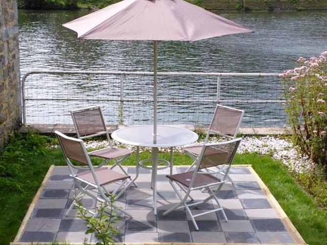 Maisonaubordeleau-terrasse