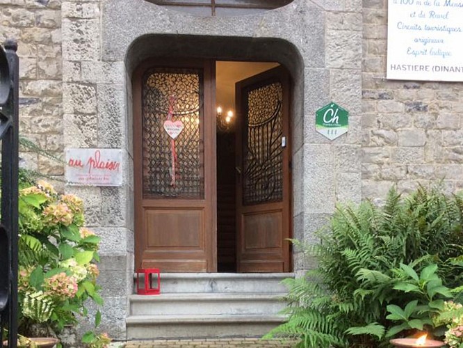 Auplaisir-chambrecolonelmoutarde02