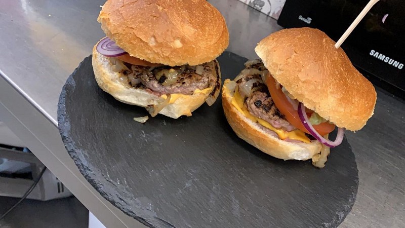 141557994_1555000261365280_7563021061079141845_n