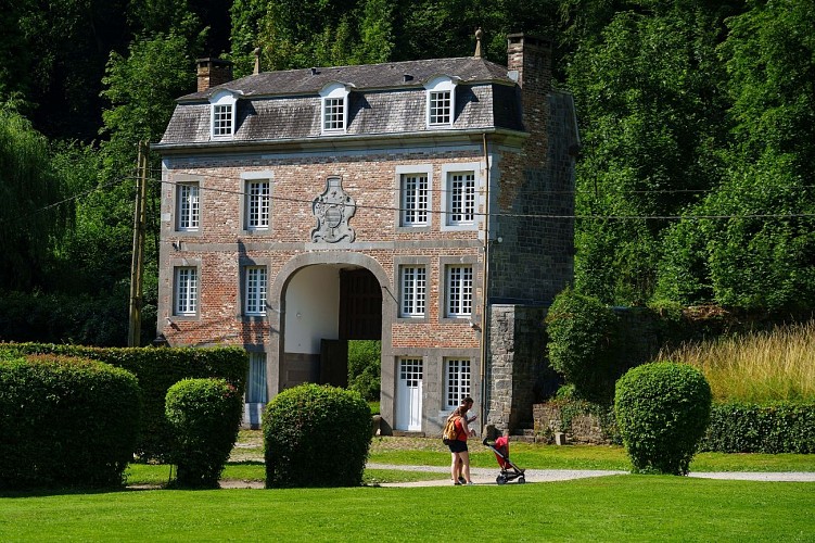 Explore_Meuse_Abbaye_MLD0006_06072023_