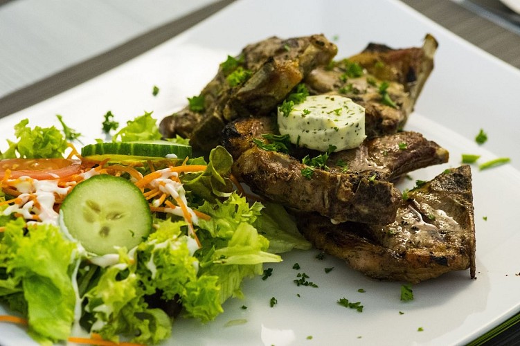 L-o-12-restaurant-hermeton-sur-meuse-6