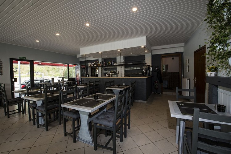 L-o-12-restaurant-hermeton-sur-meuse-1