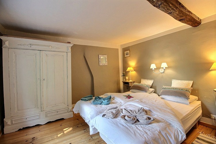 Le Charme du Passé-Chambre 2