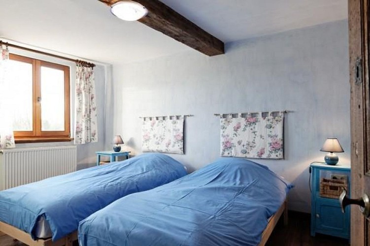Beaurepaire chambre bleue