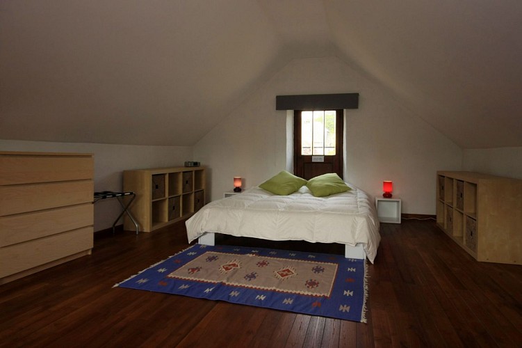 Biloba chambre lit 1