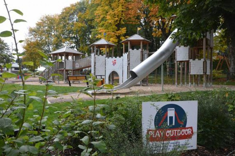 17.09.26.bu.spielplatz.4303