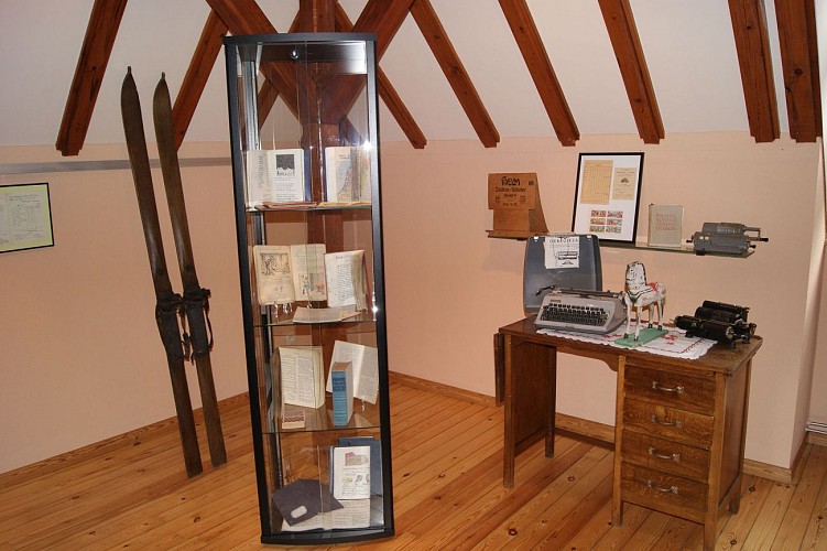 Burg_Reuland_Musee_Paul_Gerardy_Heimat_&amp;_Paul_Gerardy_Museum_07_©_TI_Burg-Reuland[1]