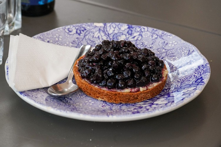 Floria-Berghütte (1350 m)