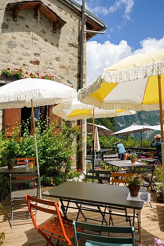 Chalet de la Floria (1,350 m)