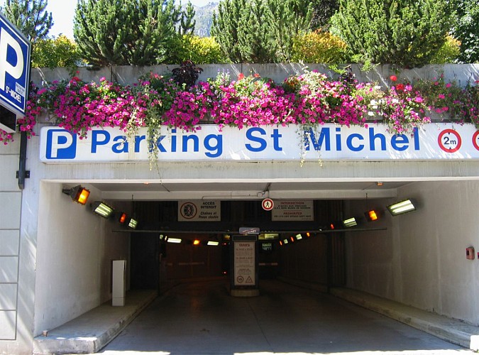 Parking Saint Michel