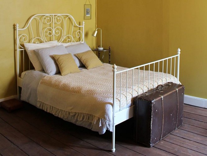 HLO_MaDamenFrance_Monclar_chambre Marguerite