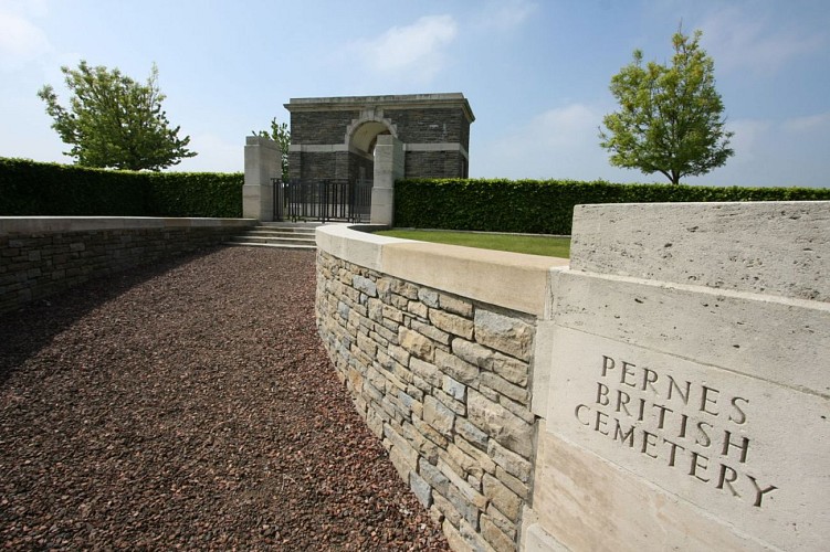 PERNES BRITISH CEMETERY