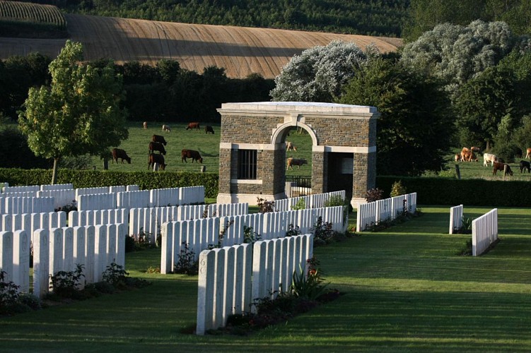 PERNES BRITISH CEMETERY