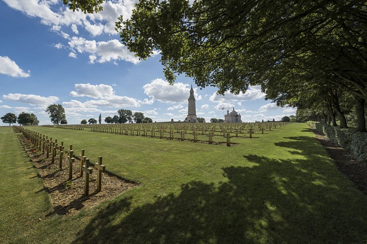 NATIONAL NECROPOLIS  OF NOTRE-DAME-DE-LORETTE