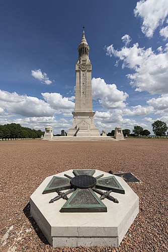 NATIONAL NECROPOLIS  OF NOTRE-DAME-DE-LORETTE