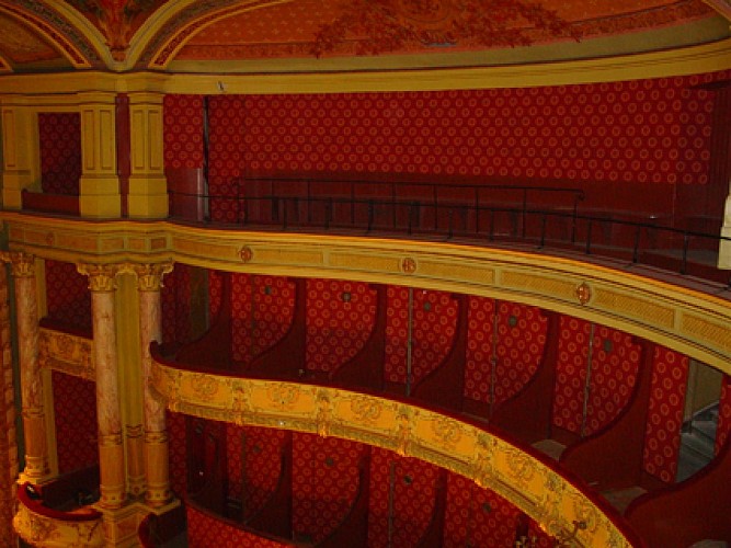 THEATRE A L'ITALIENNE